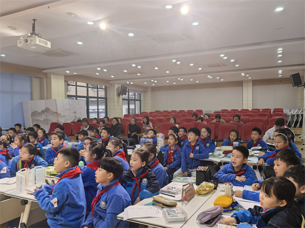 图1.jpg
